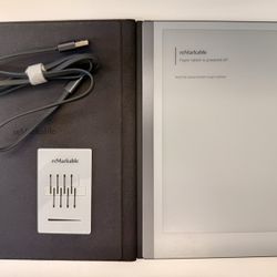 reMarkable 2 Tablet (LIKE NEW!)