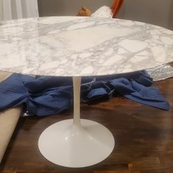 Marble Top Knoll 