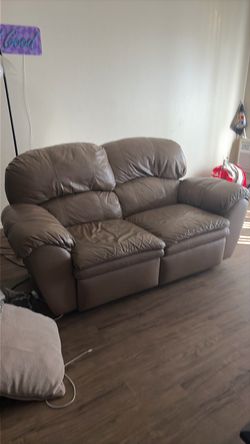 2  seater couch