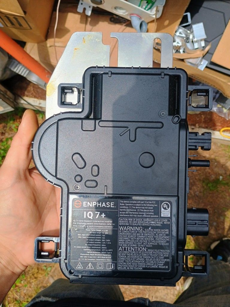 Enphase IQ7+ Solar Microinverter