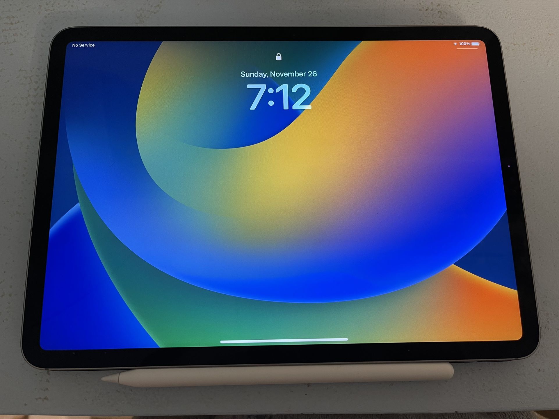 iPad Pro 11inch 4th generation, Gen 2 Apple Pencil And Keyboard Case