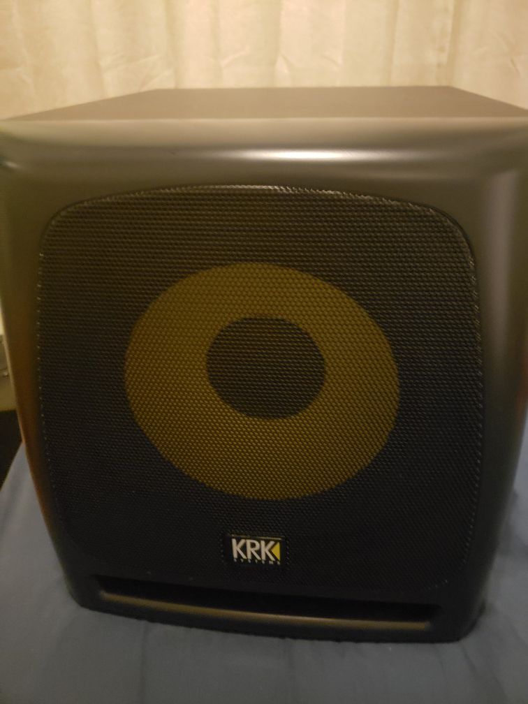 Krk 10s powered sub barely used