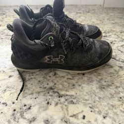 Under Armor Y2.5 Baseball Cleats