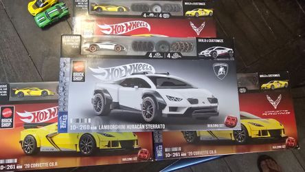 Mattel Brick Shop Hot Wheels Lamborghini Huracan Sterrato