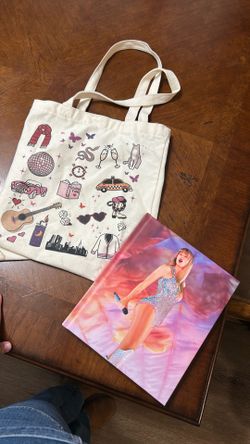 Taylor swift book and bag