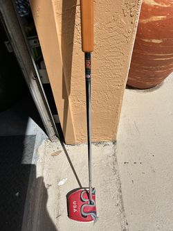 Holder Putter