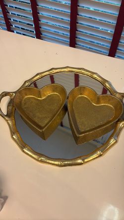 Gold Mirror Tray & 2 Gold Hearts