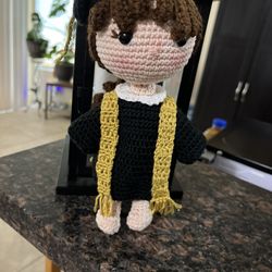  Gradúate Doll In Crochet 