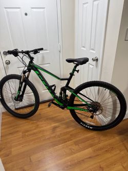 Scott Spark 960 29er Full Suspension MTB – Size Large