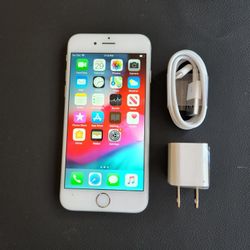 iPhone 6 - UNLOCKED - Like New  