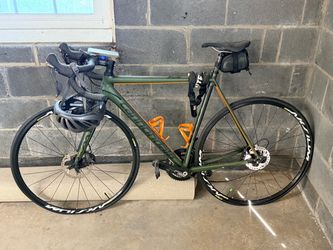 2017 Cannondale CAAD12 Disc Ultegra