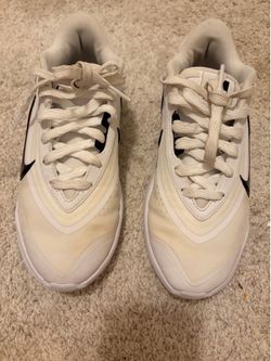 Nike Aja basketball shoes. Women’s size 6.5