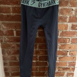 Gymshark logo leggings 