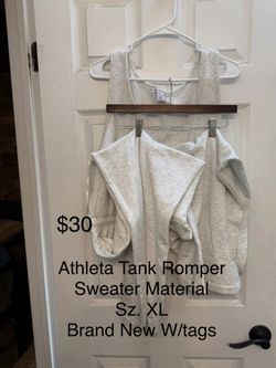 Athleta Women’s clothes