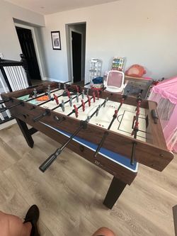 Game table
