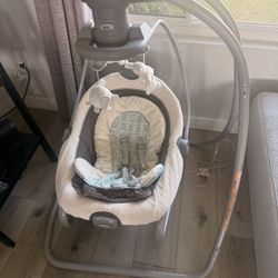 Graco DuetSoothe LX Swing & Rocker – Winslet (Like New!)