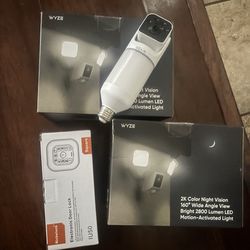 Brand new wyze security cameras