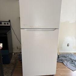 Insignia fridge
