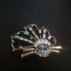 Brooch