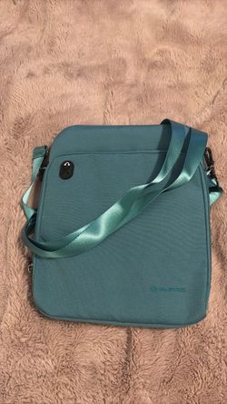 iPad travel case