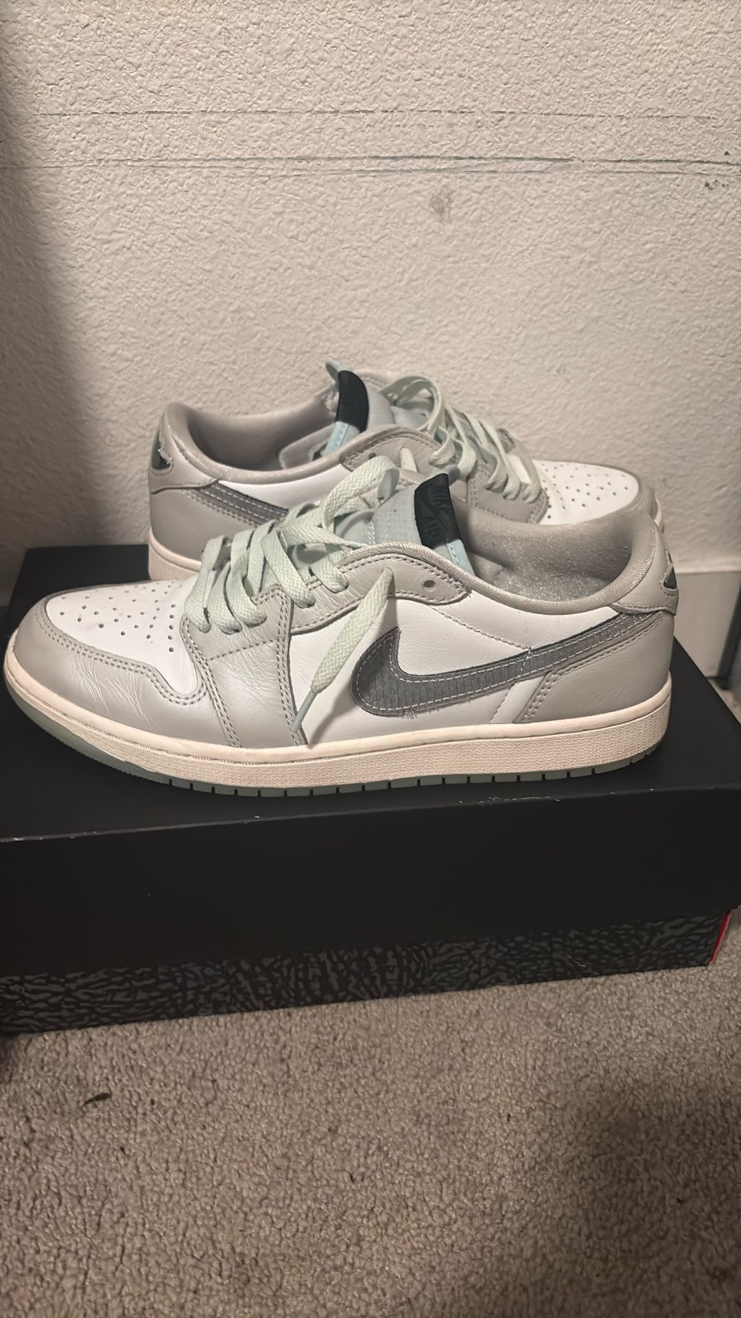 Nike