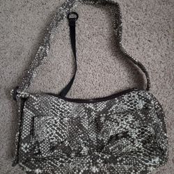 BAGGU Cargo Shoulder Bag 