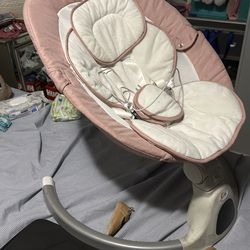 Baby electrical swing