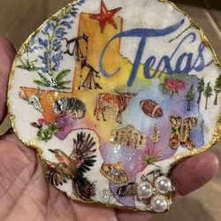 NEW Handcrafted Decorative Seashell w/The State of Texas Beautiful Symbol/Pictures
