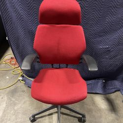 Humanscale Freedom Chair! We Also Have Liberty Chairs And Standing Desk Available!