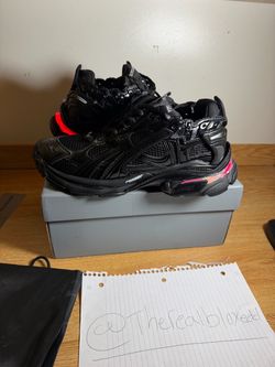 Balenciaga Runner LED 12/45 On Hand!
