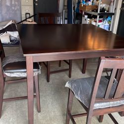 5 pcs dining table 