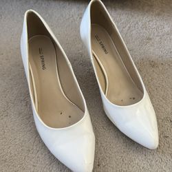 White Court Shoes US Size 8