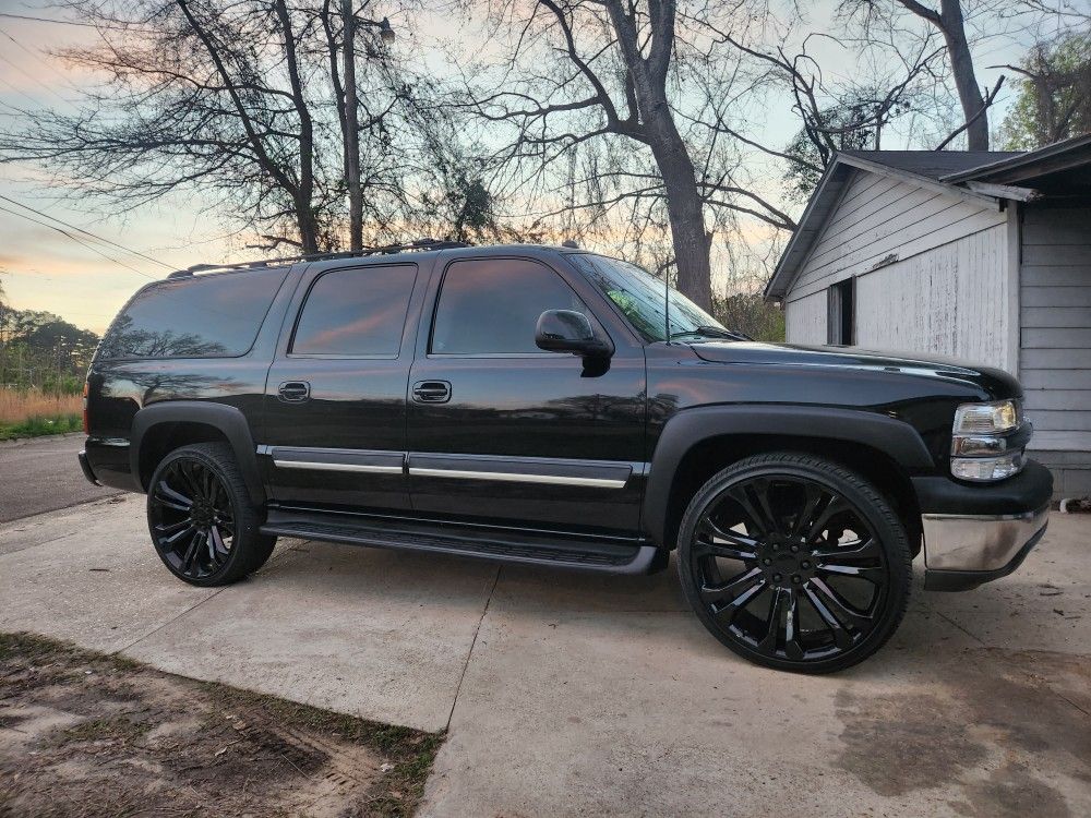 2004 Chevrolet Suburban