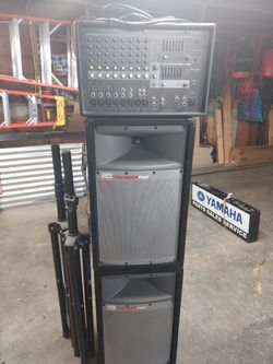 DJ audio set-up 10 inch speakers