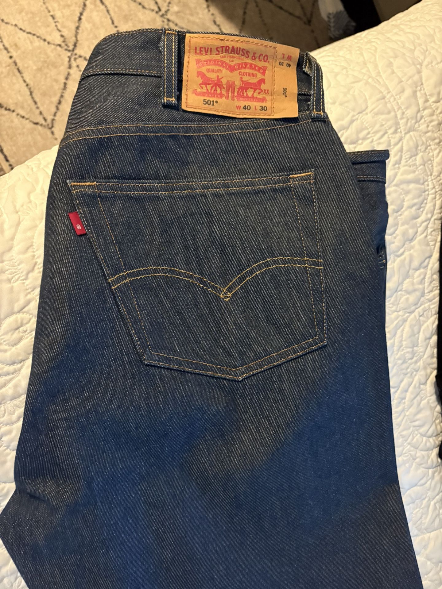 Levis Size 44x30 And 40x32