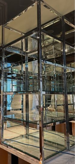 CHROME STEEL ND GLASS DYSPLAY SHELVES