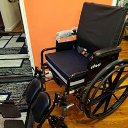 Drive Med Silver Sport II-16" Seat WHEELCHAIR+Elevating Leg Rests & Cushions -NEW!