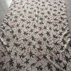 82  By 60  Tableclotg