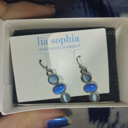NWT Rare Lia Sophia Earrings