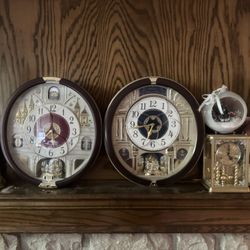More Rythme Clocks 