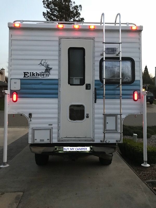 1995 ELKHORN BY FLEETWOOD CAMPER MODEL 8S