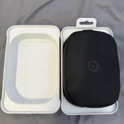 Beats Solo 4