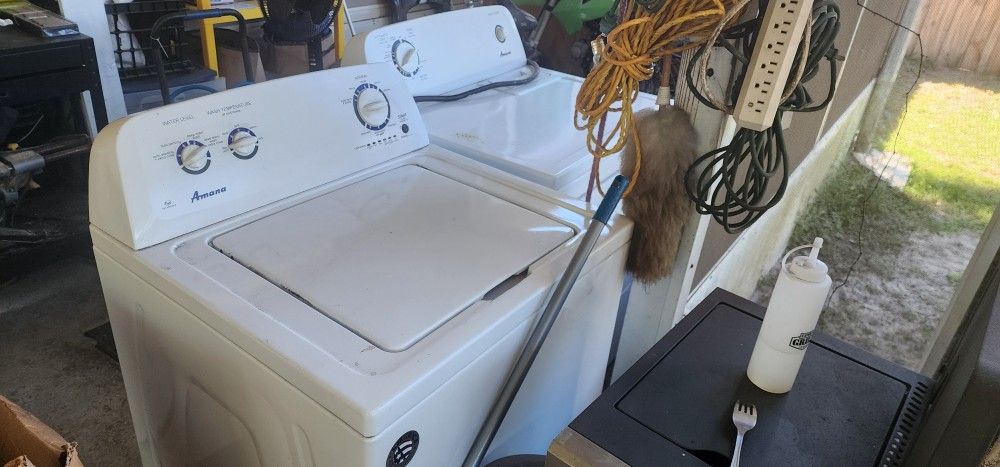 Matching Washer/ Dryer Set