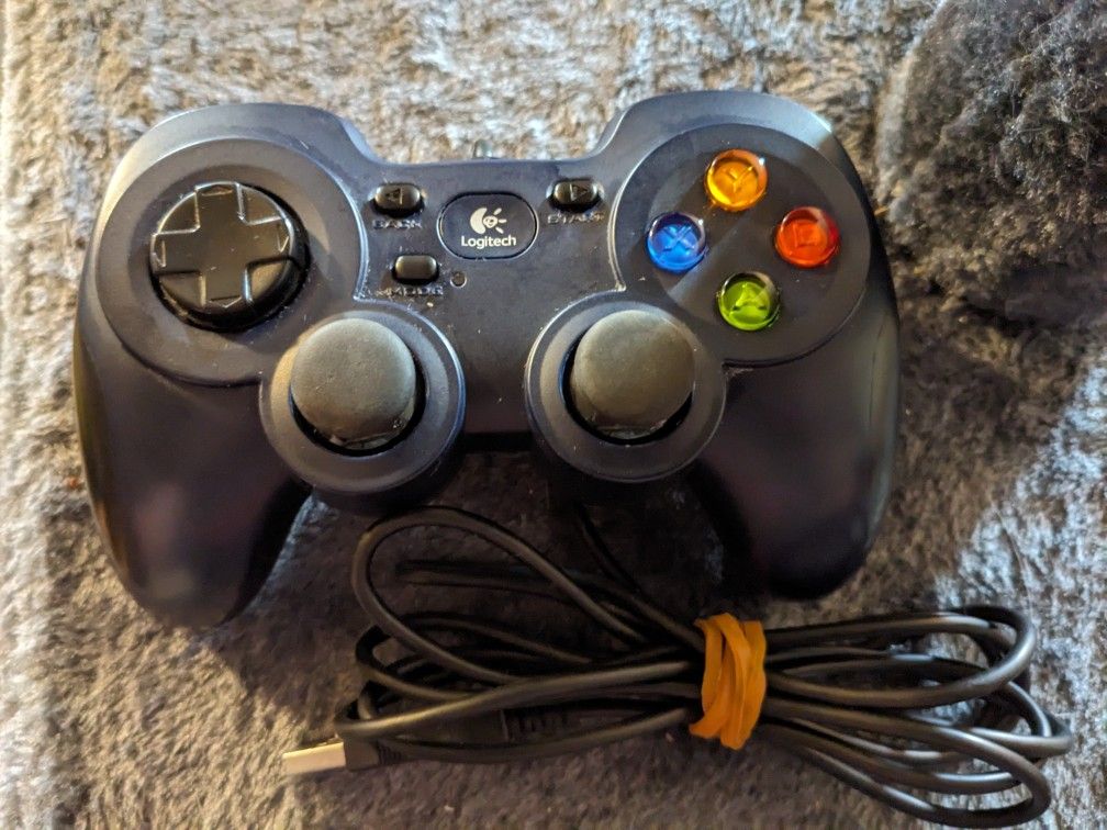 Logitech USB Video Game Controller