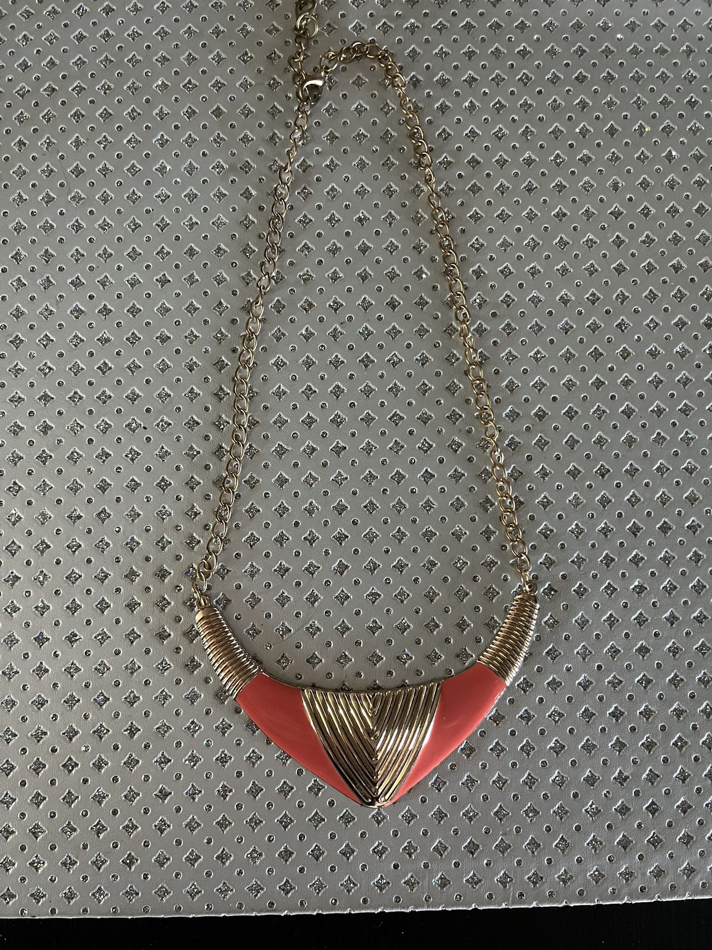 Women’s Necklace