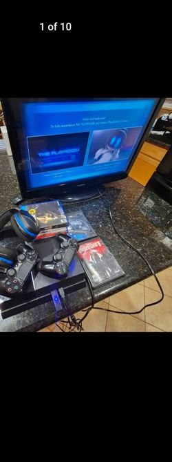 PS4 500 GB Model #1001-A with 7 games 2 black Controllers $150
TurtleBeach Headset-$20