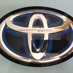 TOYOTA COROLLA BLUE2016-2019 Front Emblem 16CM*11CM