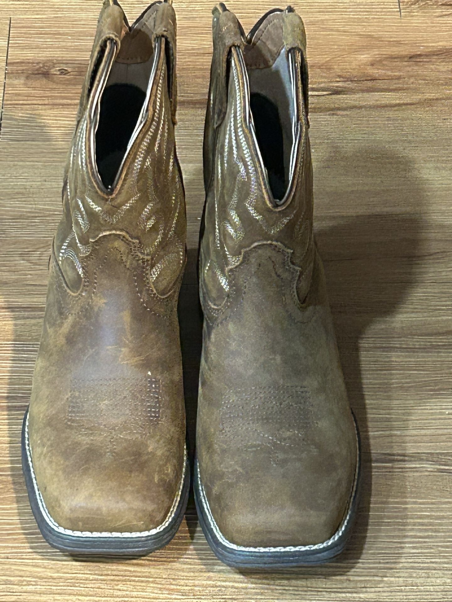 Women Ariat Boots