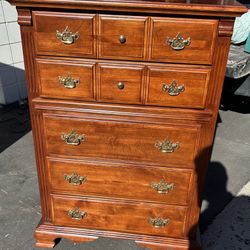 Micheal Howard vintage tall chest with pop up mirror and jewelry storage L35”*D20”*H51”(address in Description 