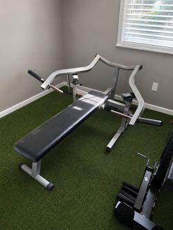 Incline and flat bench press machine